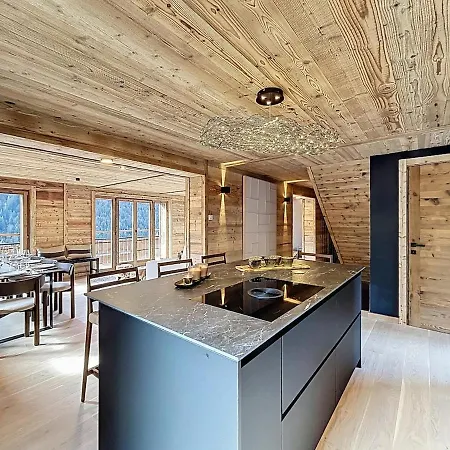 Bright, Relaxing And Spacious In شاتيل