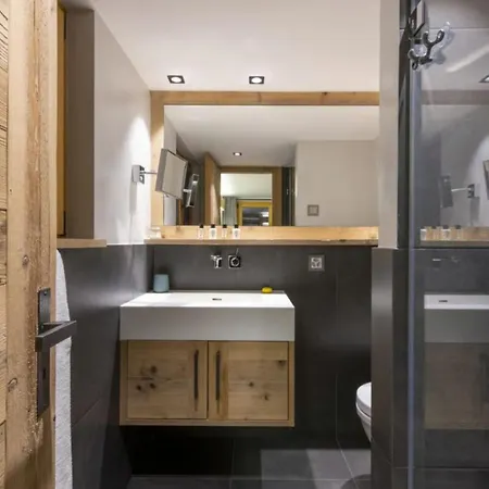 Bright, Relaxing And Spacious In شقة *